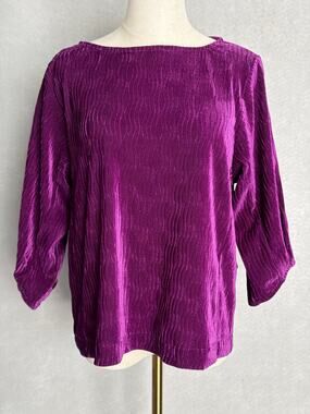 Tru Luxe Crinkle Velvet Top Round Neck with Bow Tie in Plum Women's Small NEW